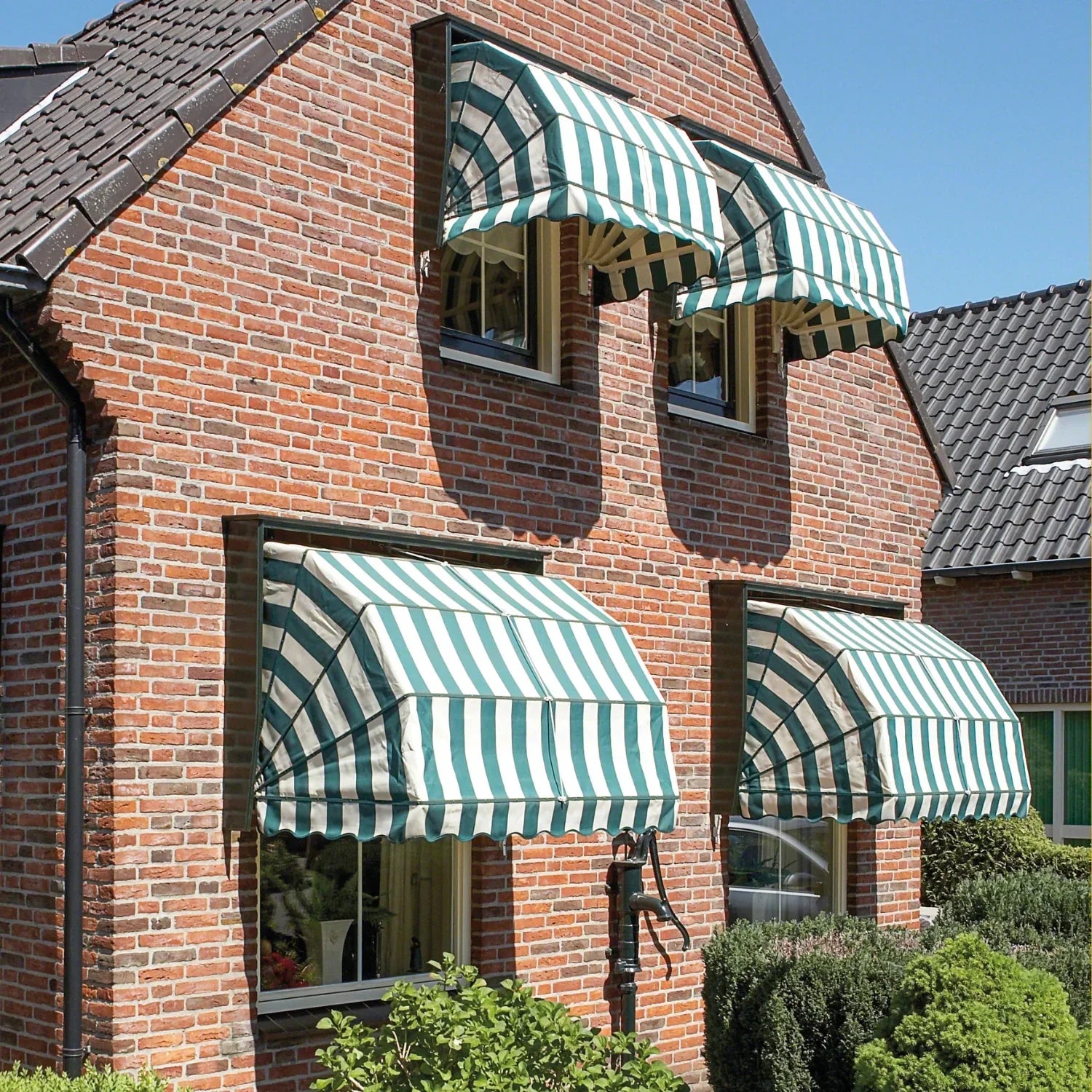 Bekijk onze Markiezen collectie - STERK Zonweringen