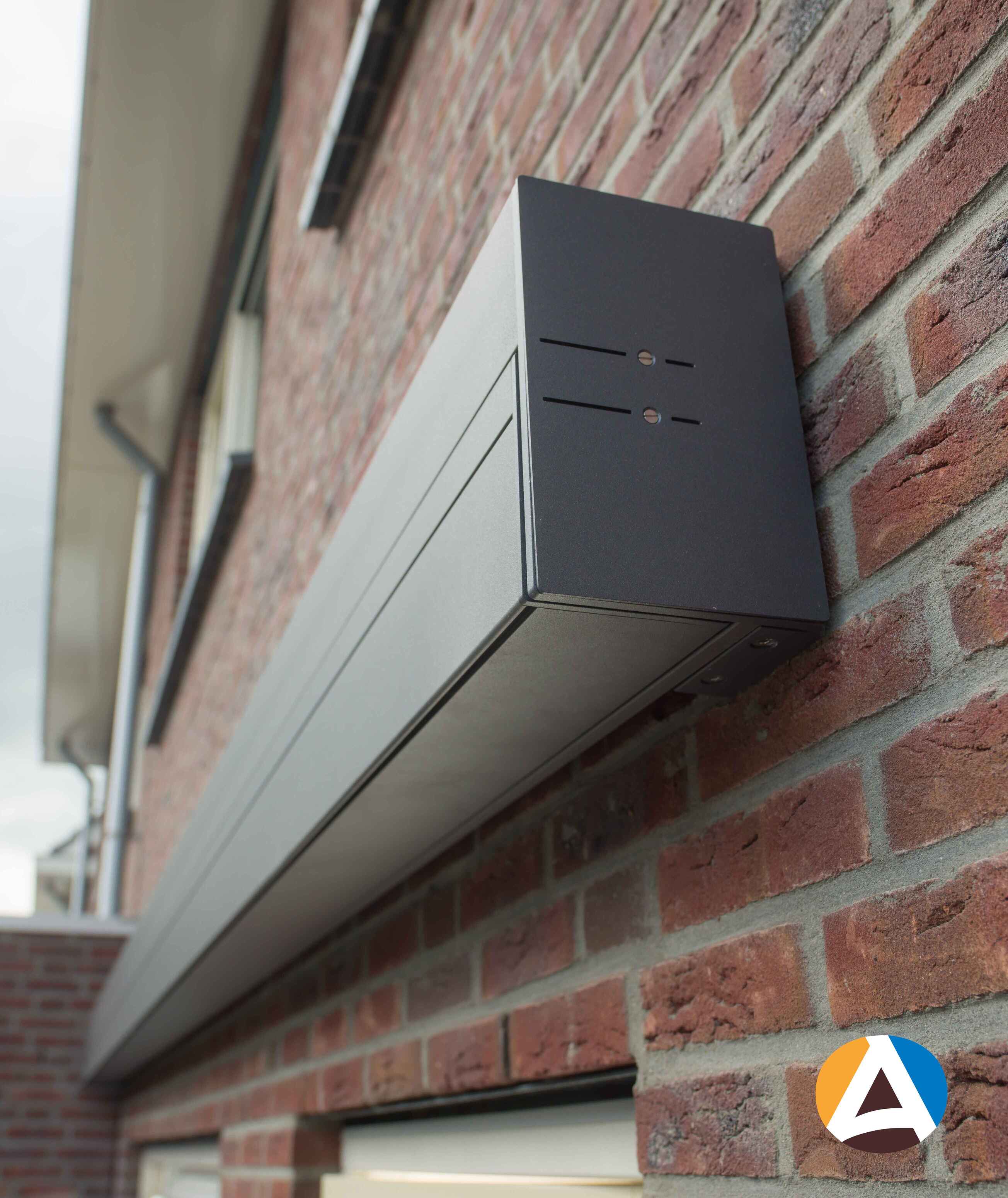 Moneo 400 - Folding arm awning