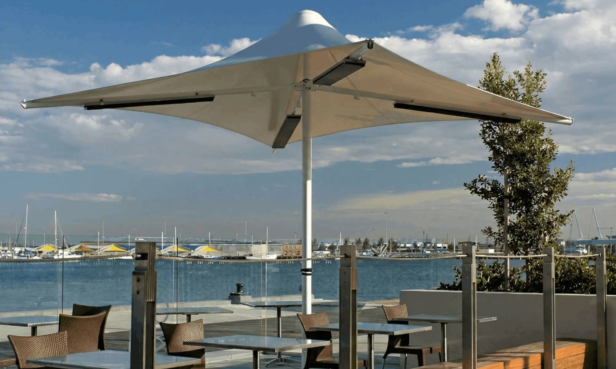 Heatstrip Classic 2400 watt elektrische terrasverwarmer - STERK Zonweringen