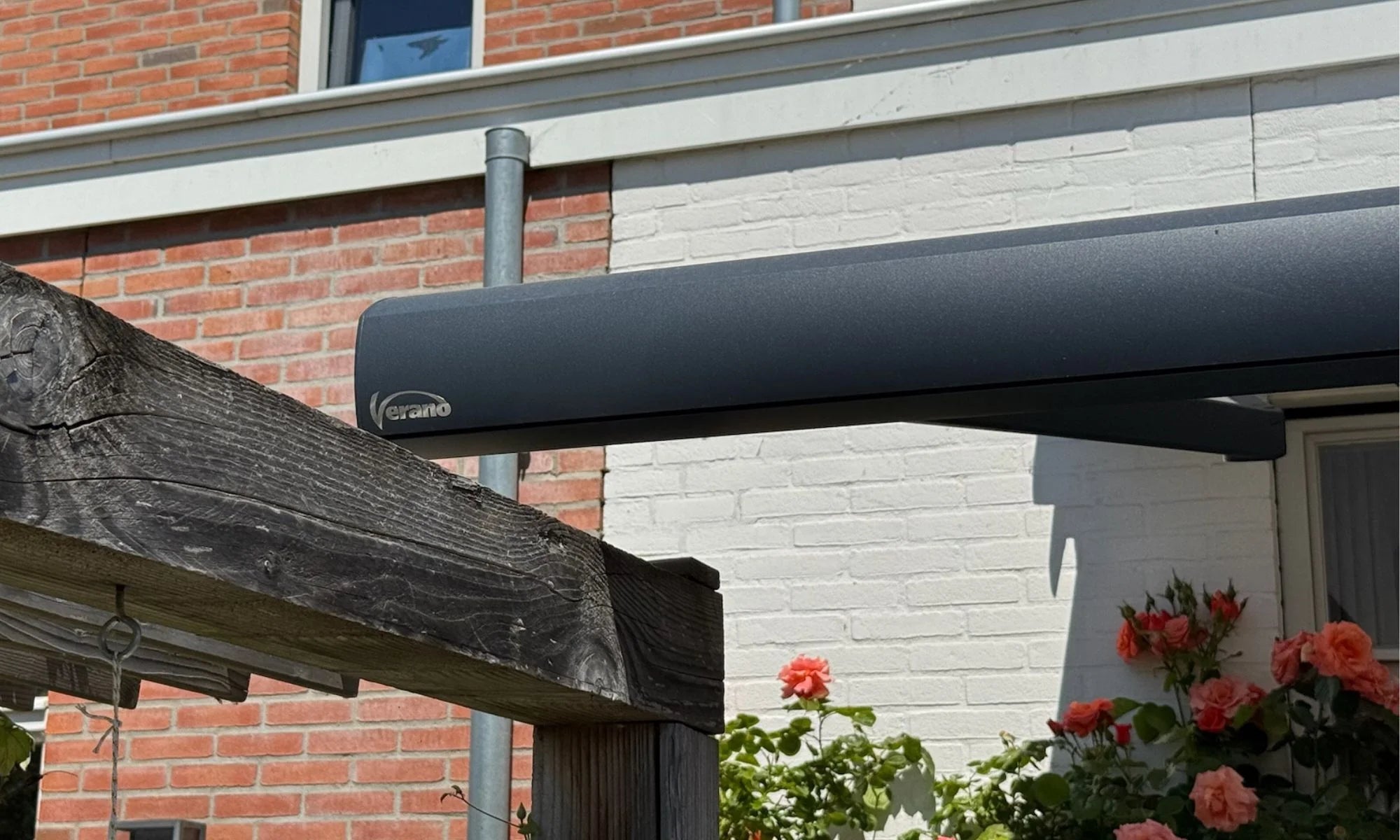 Verano V280 uitvallende Cassette knikarmscherm - STERK Zonweringen