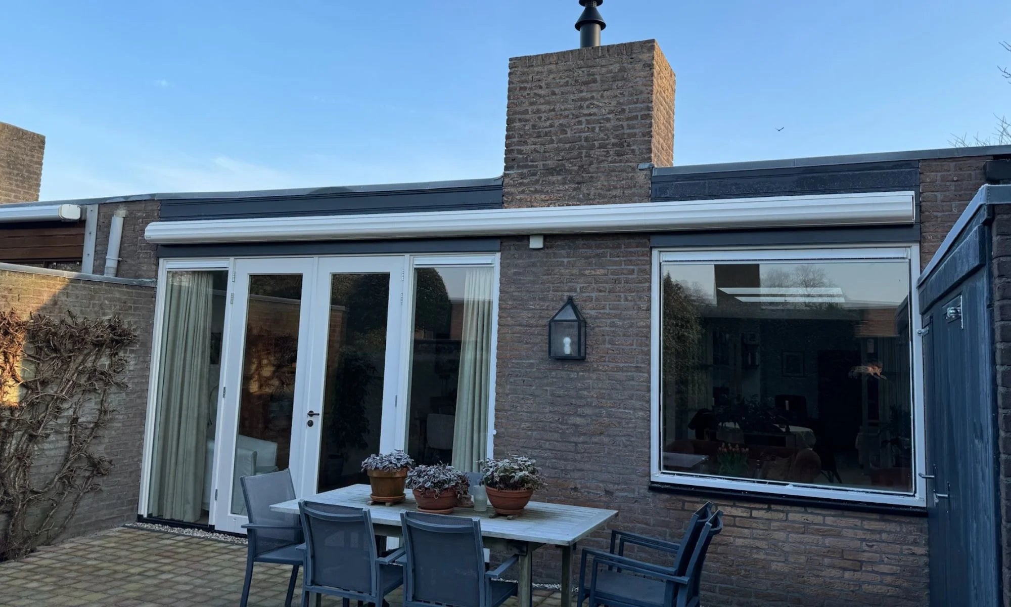 Verano V360 gesloten geplaatst door STERK Zonweringen