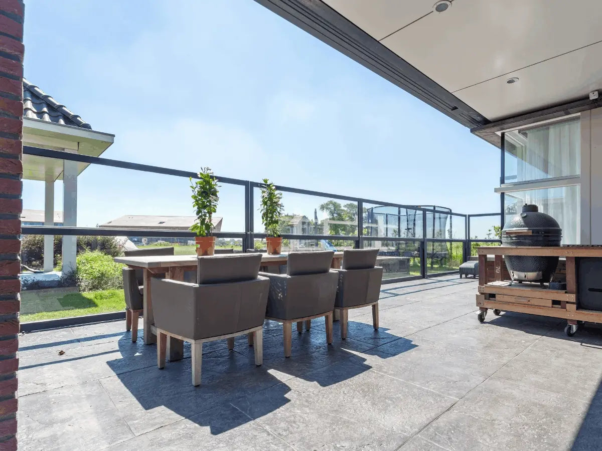 Verano V745 Lüderitz beweegbaar windscherm - STERK Zonweringen