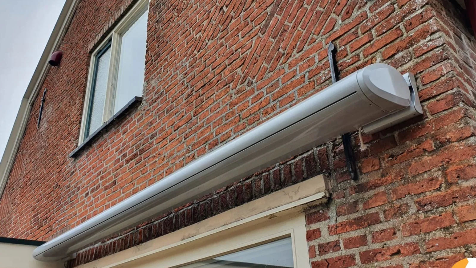 Welk knikarmscherm past bij jou? - STERK Zonweringen