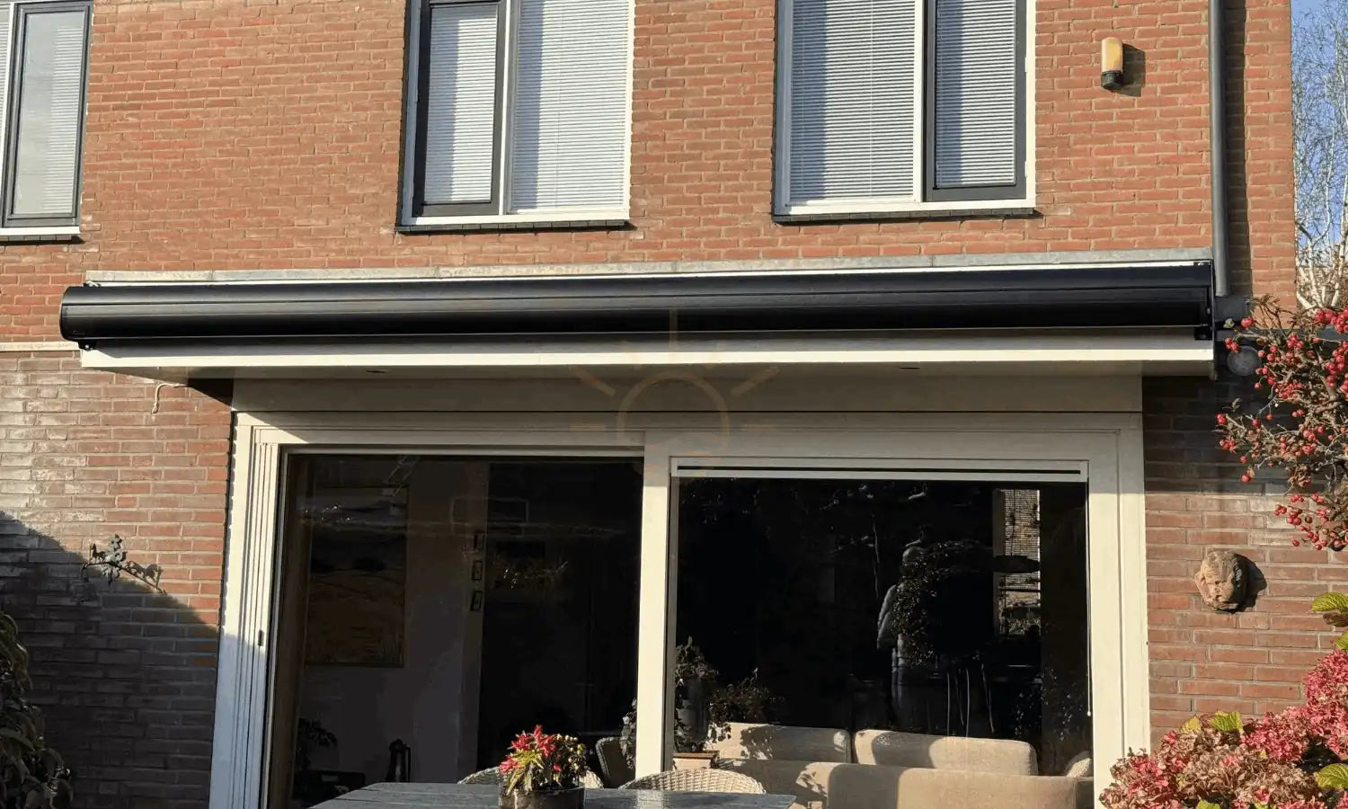 Verano V225 Porto resultaat foto zwart - STERK Zonweringen