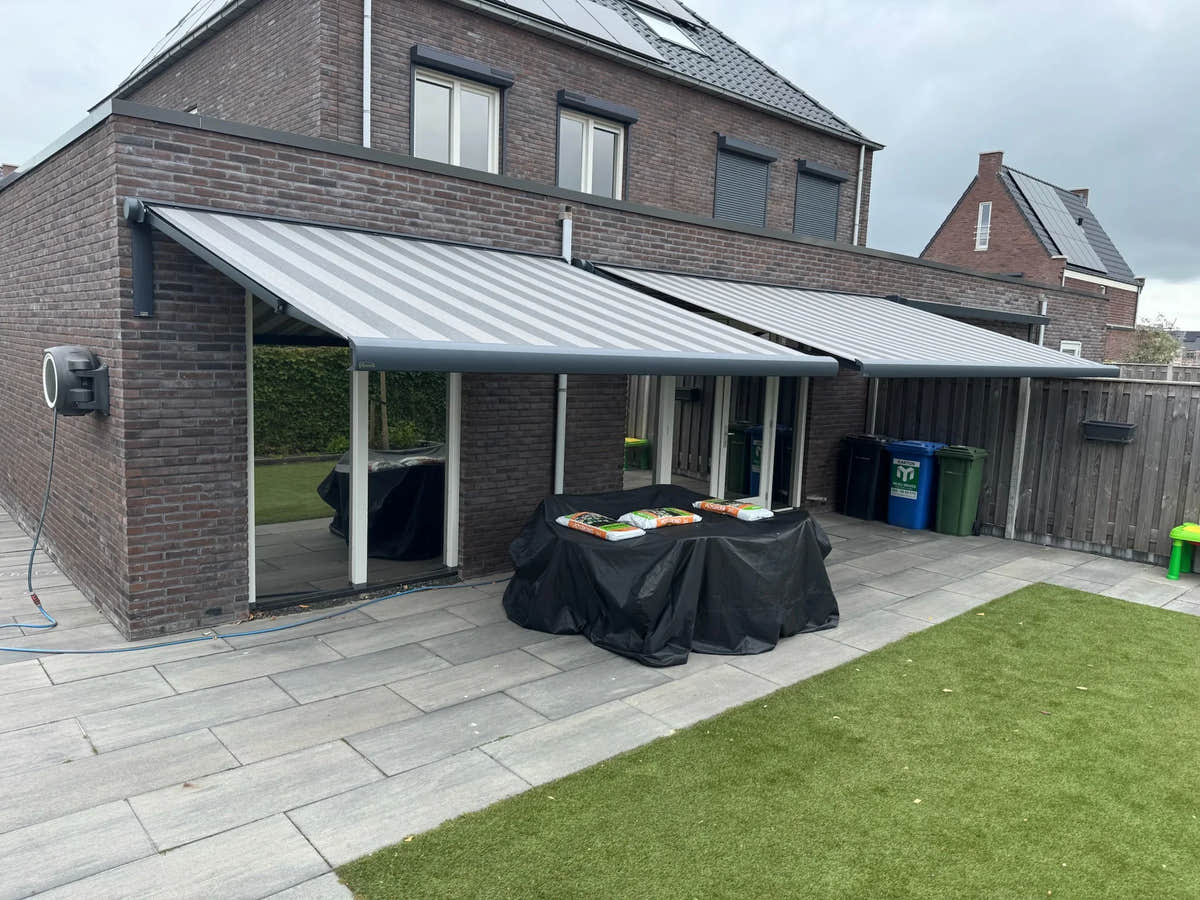 Compacte pergola klein voor een kleinere tuin