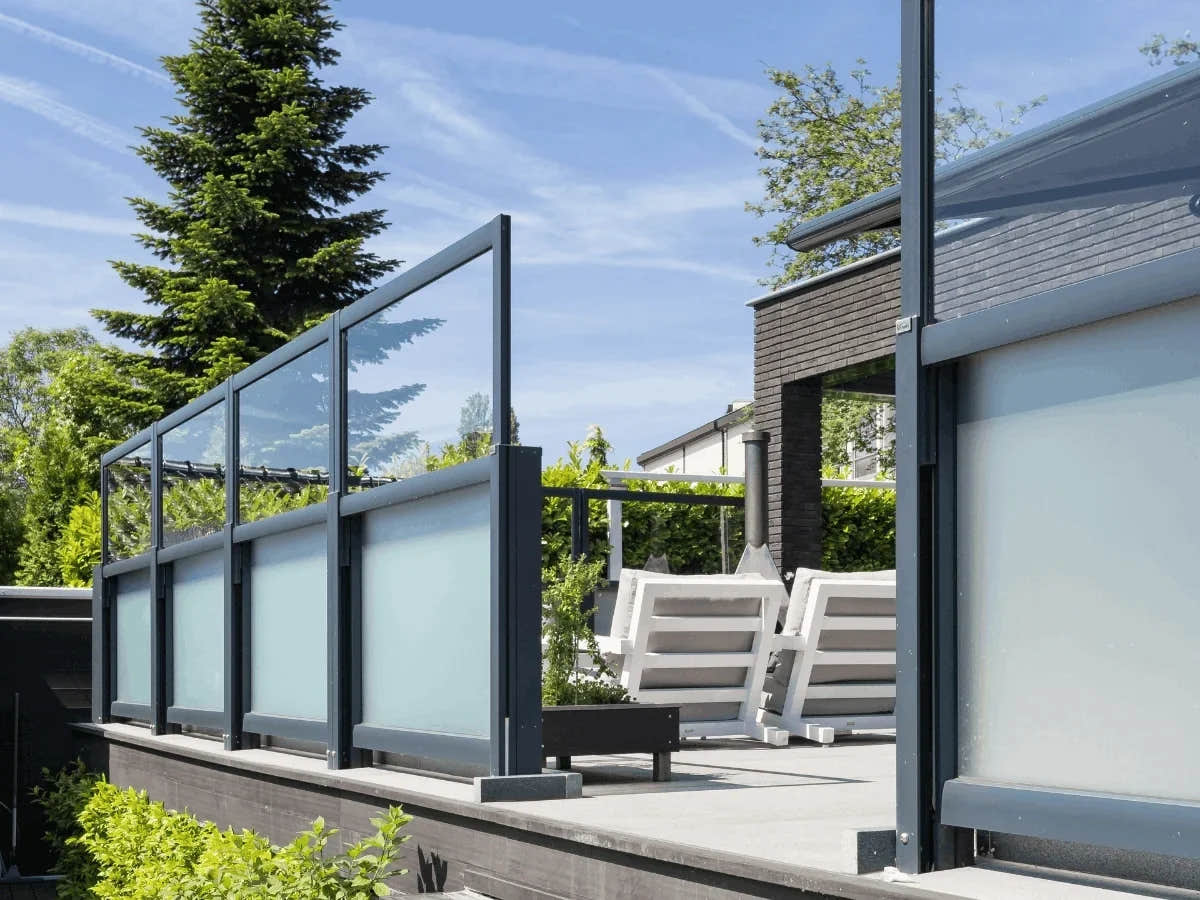 Windschermen overkapping voor extra bescherming tegen wind