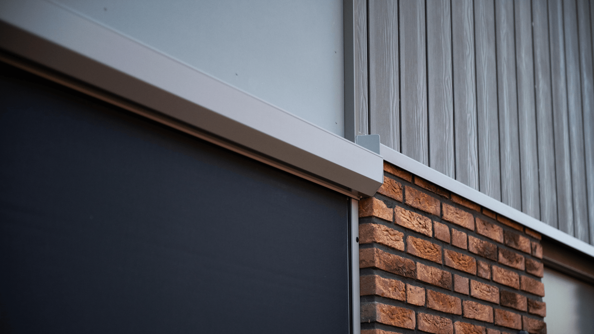 Bak screen tegen de zon op je woning - STERK Zonweringen