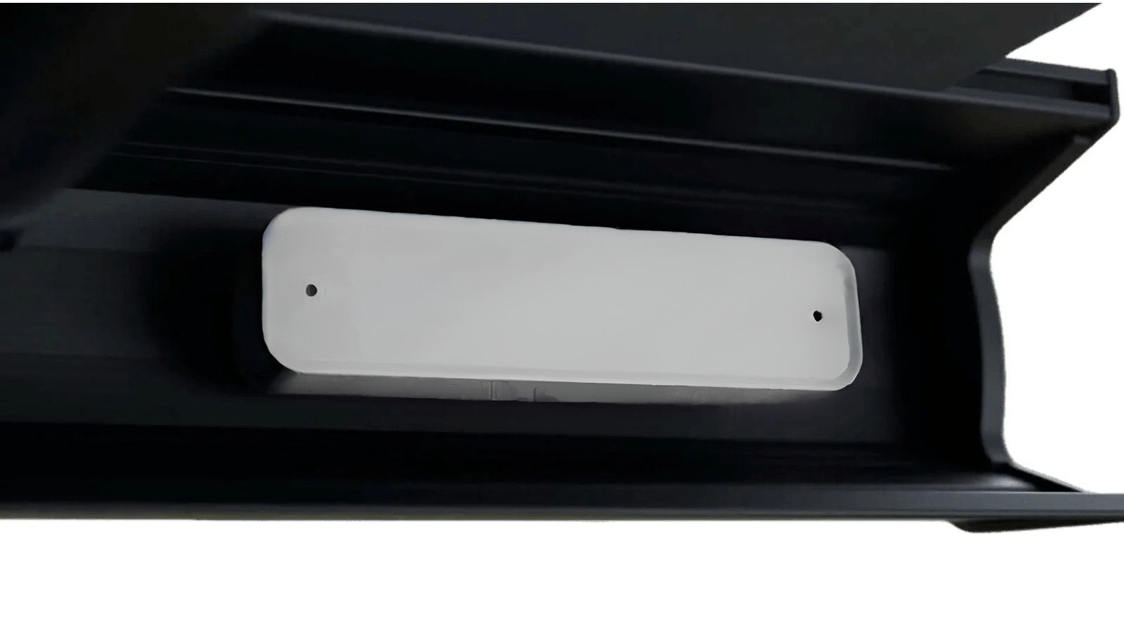 Plaatsing in kap - Digitale windsensor van Brel RW350 - STERK Zonweringen