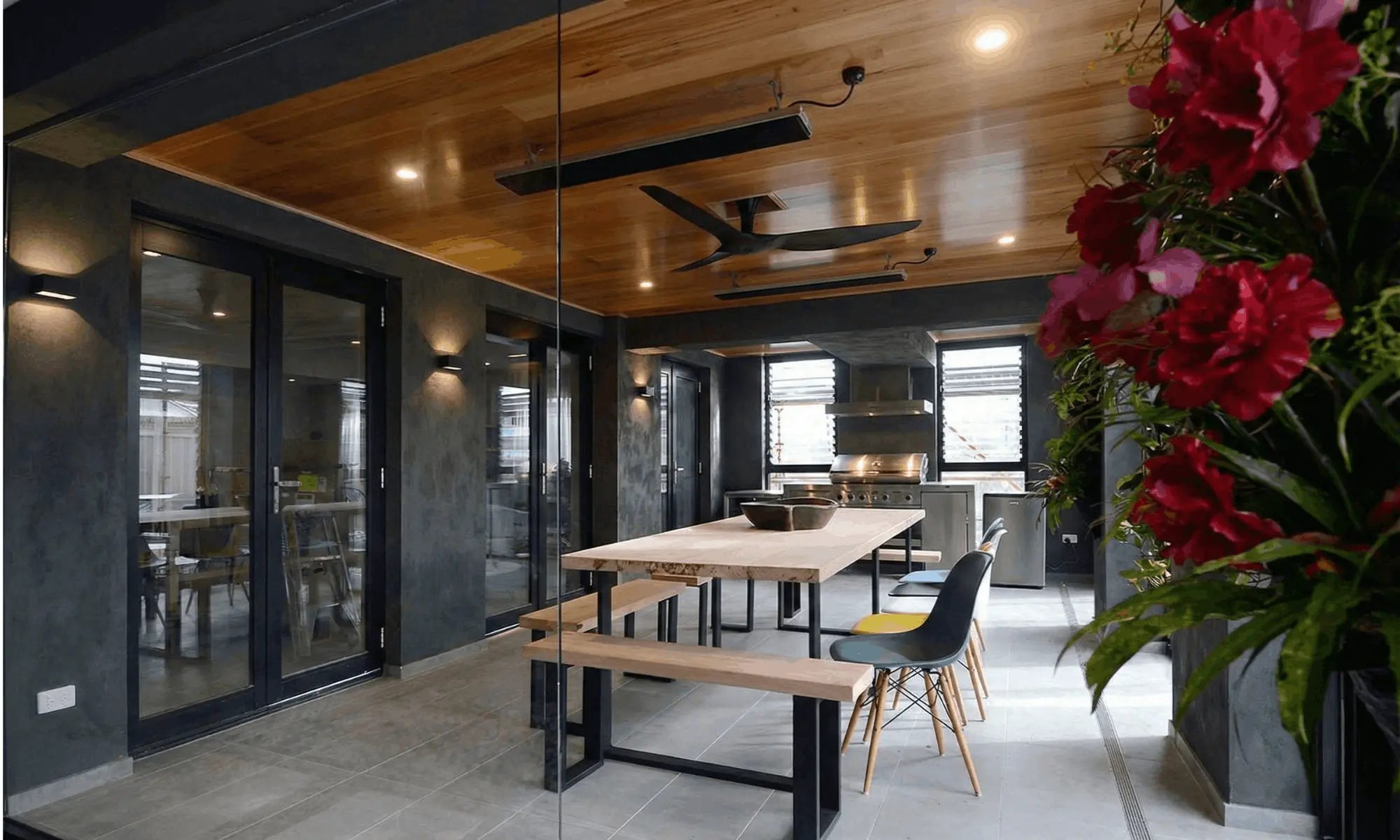 Heatstrip Classic 2400 watt elektrische terrasverwarmer - STERK Zonweringen