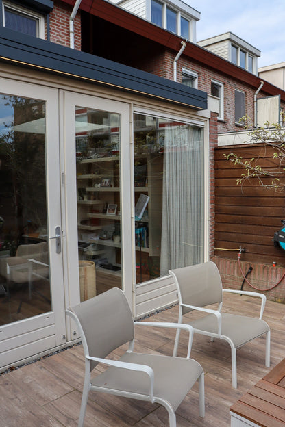 Zwarte Allround Moneo in Bussum gesloten sfeer beeld