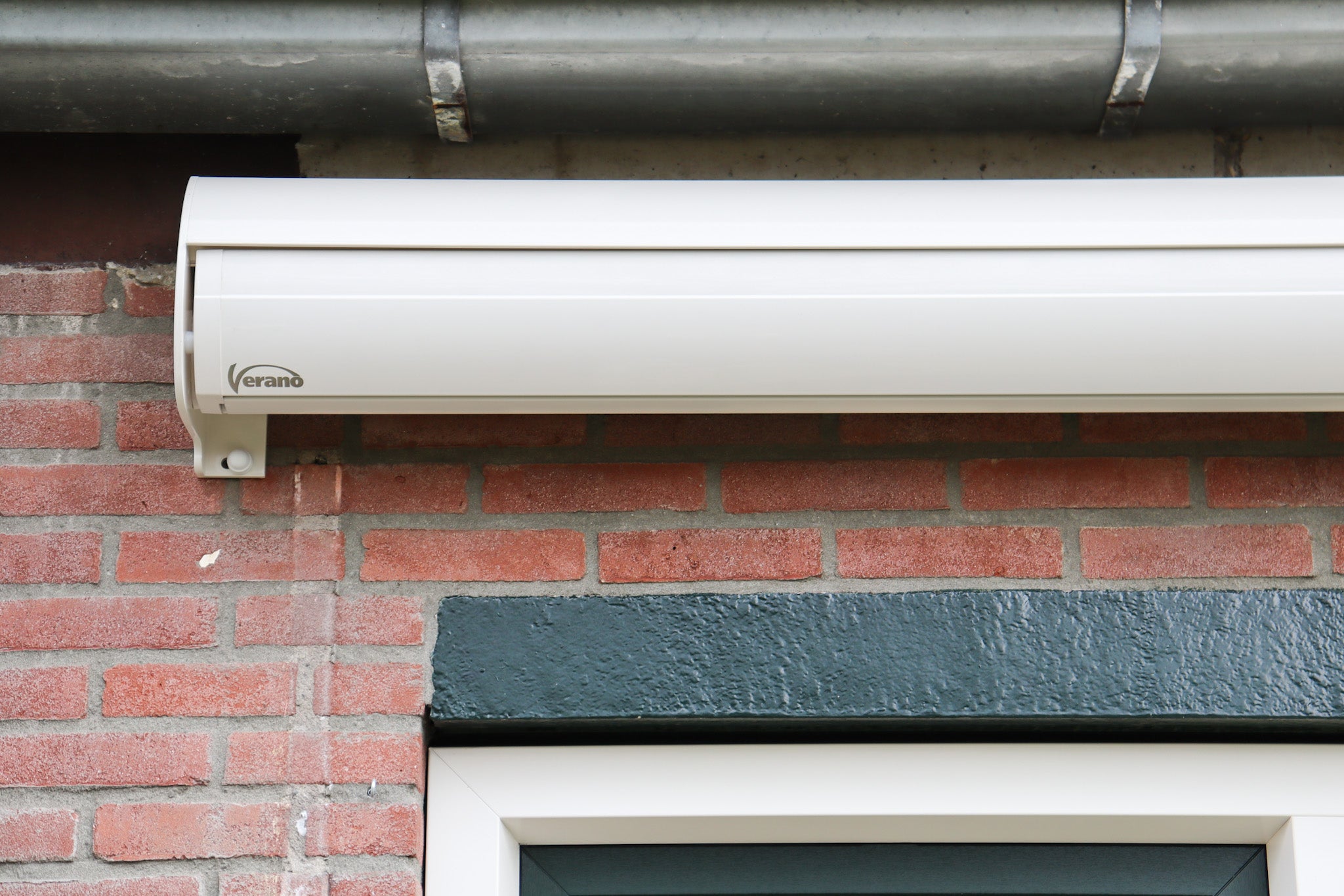 Verano V225 Porto geplaatst in Huizen door STERK Zonweringen