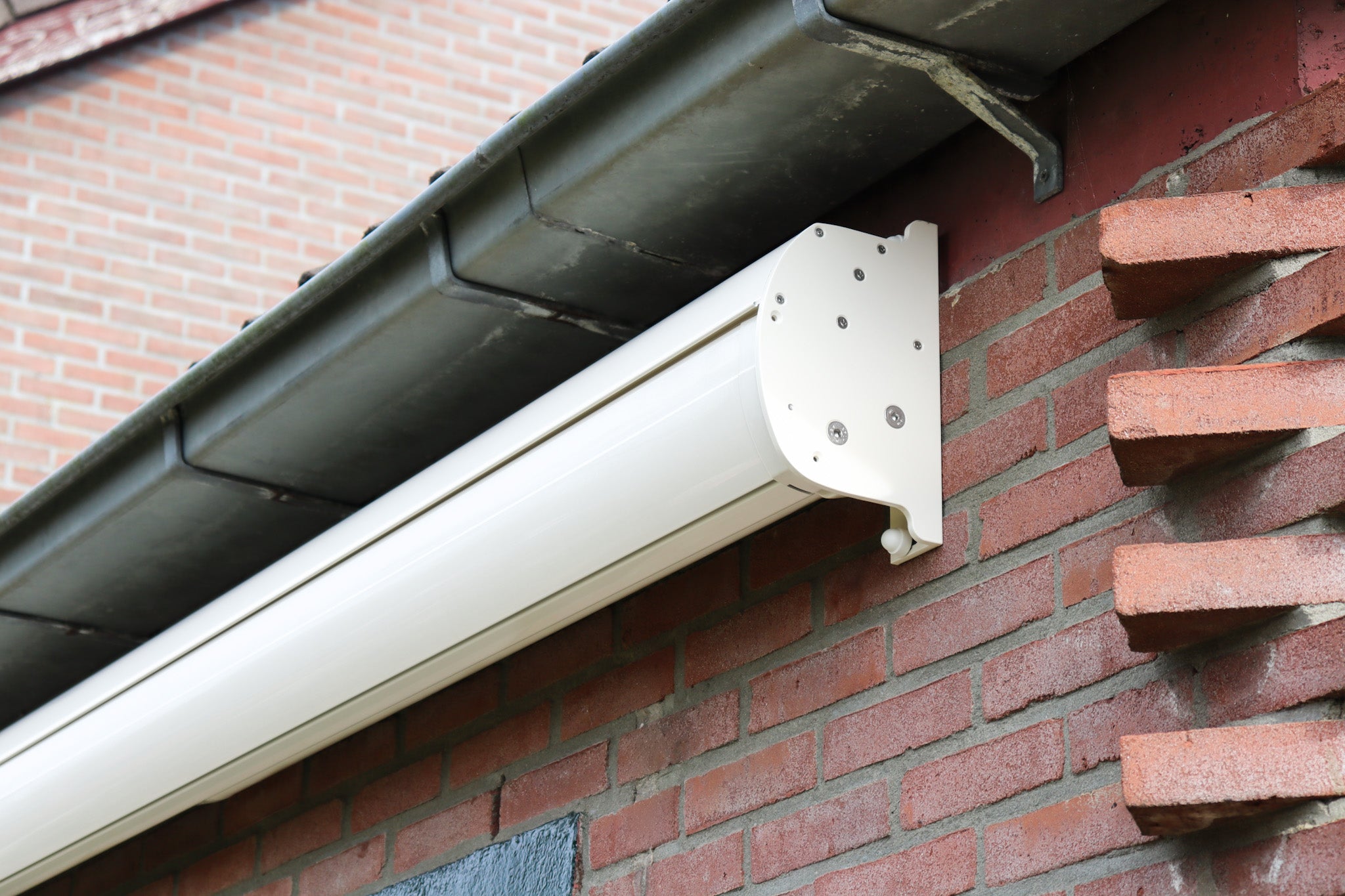 Verano V225 porto zonnescherm in voortuin