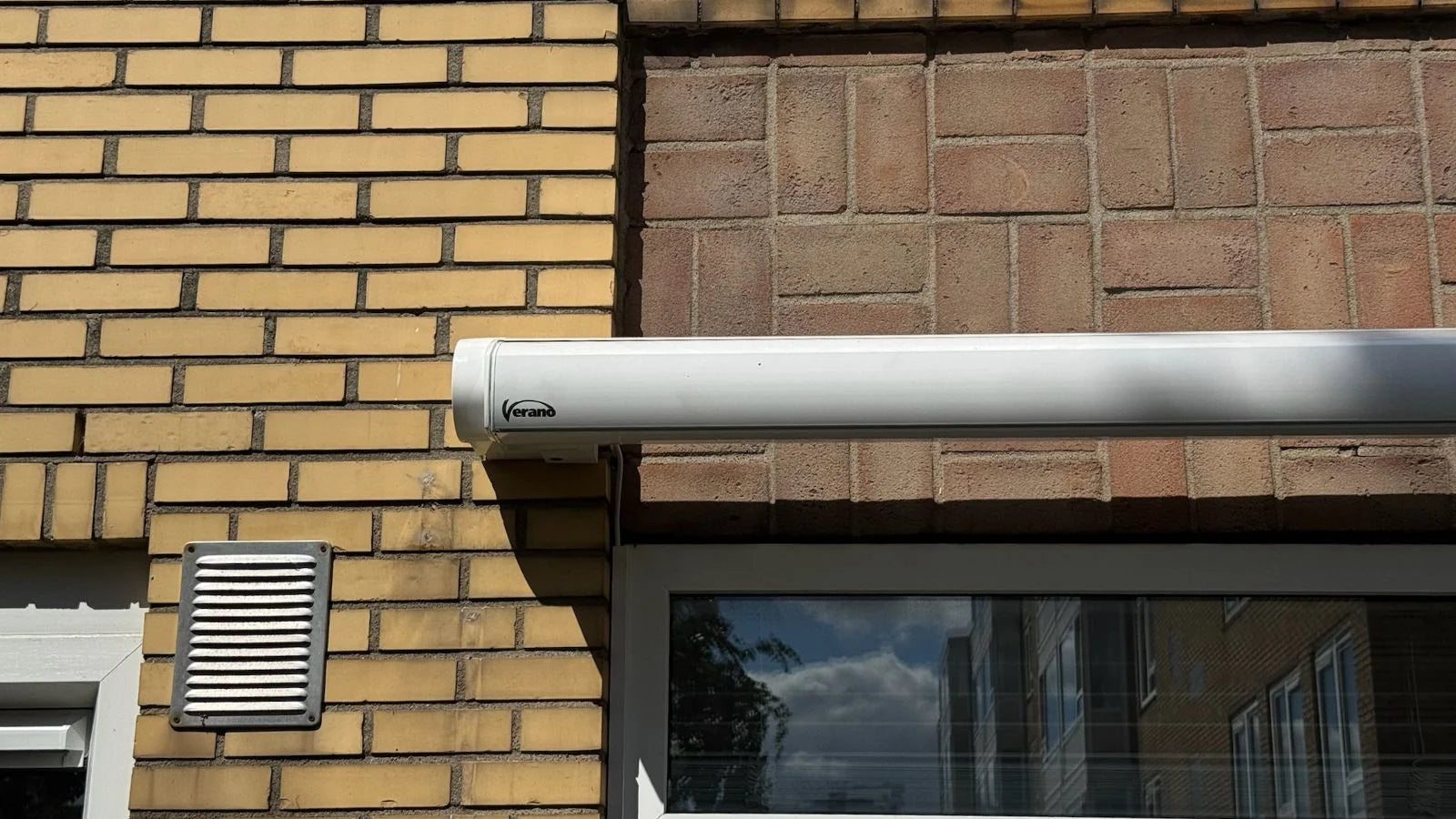 Verano V280 knikarmscherm, meest populaire knikarmscherm - STERK Zonweringen