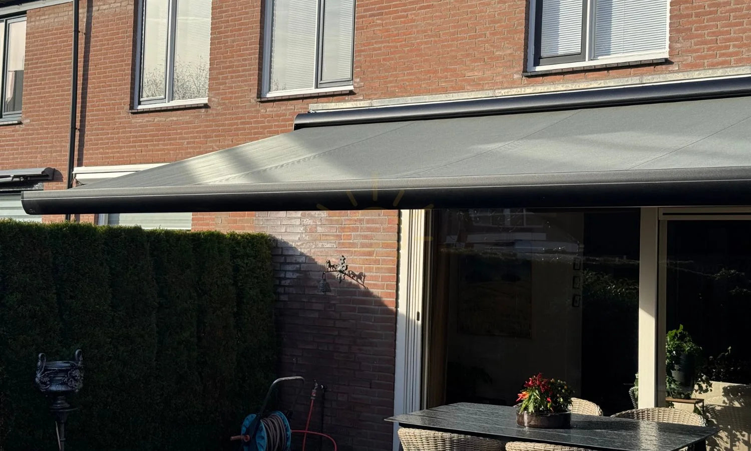 Verano V224 Productfoto na plaatsing in Huizen - STERK Zonweringen